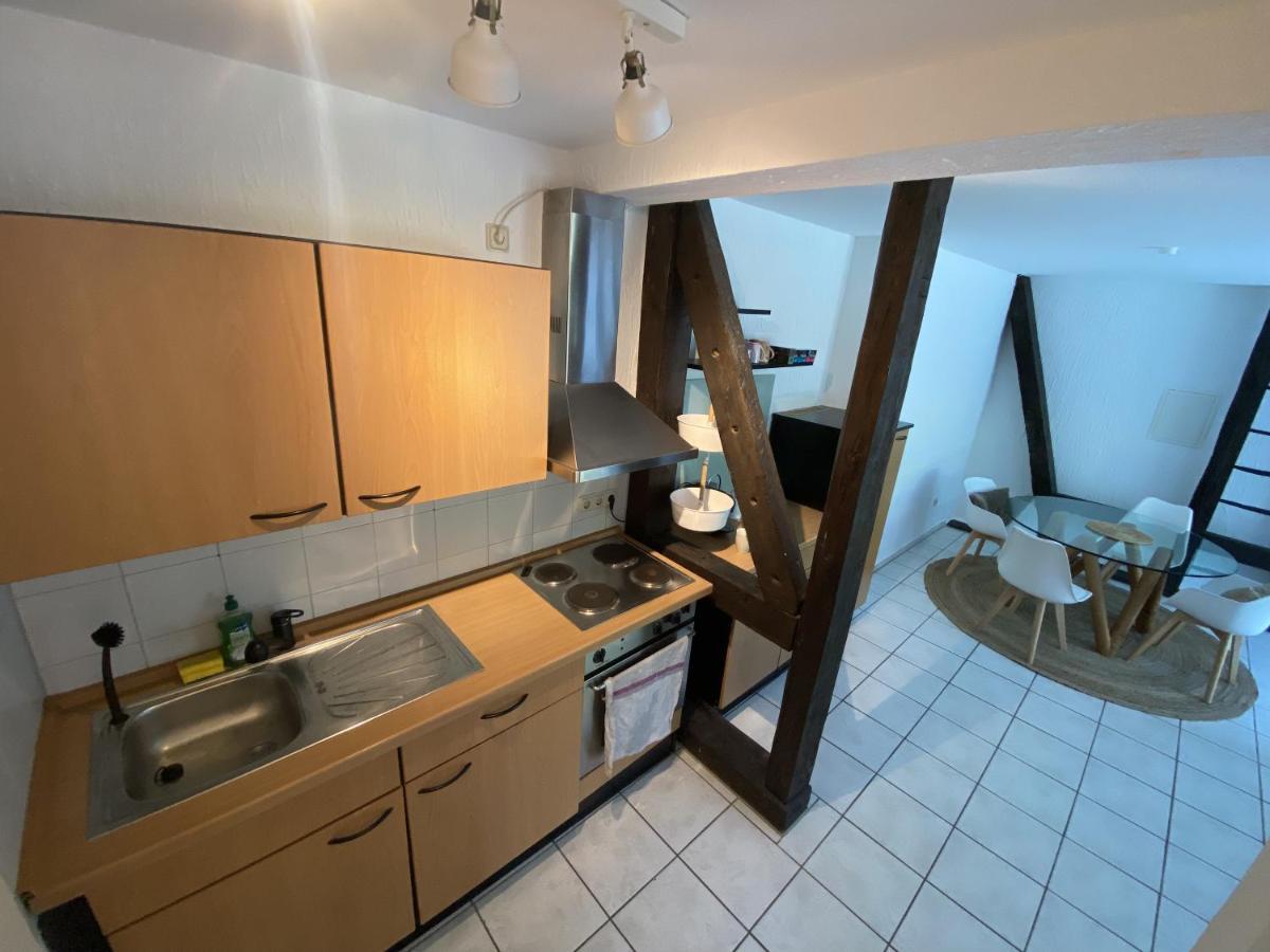 Denkmalschutz - Zentral - Haustiere - Messe Apartment Neuss Bagian luar foto